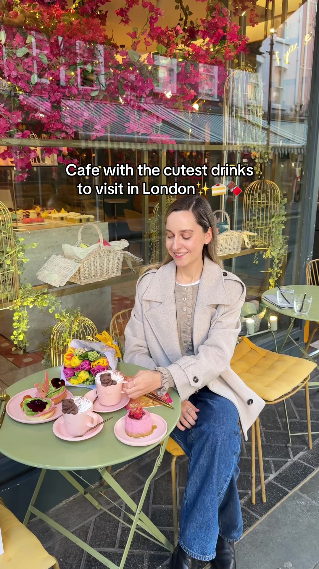 London Cafes With Adorable Teddy Bear Hot Chocolate