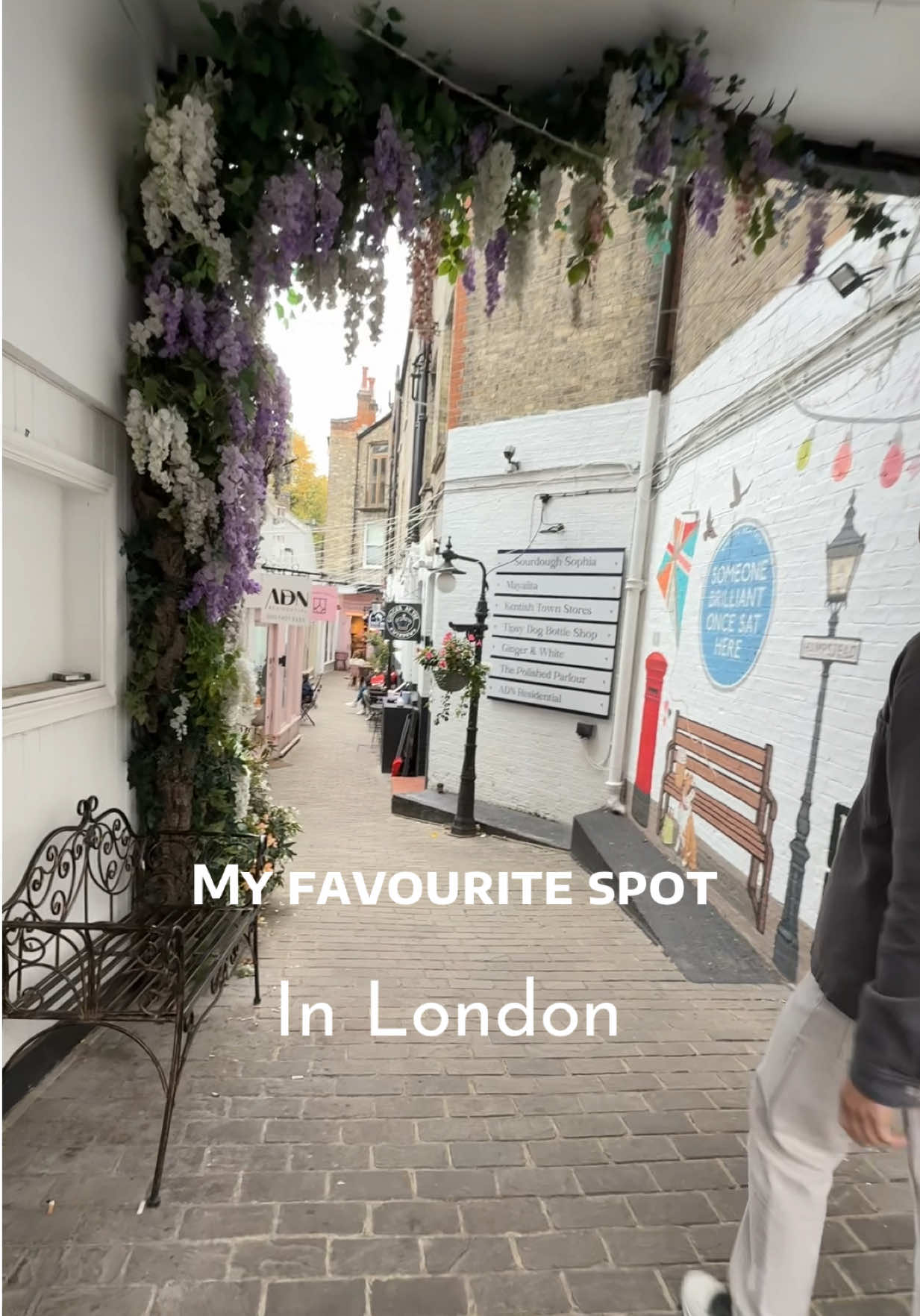 4 Cafes in England
