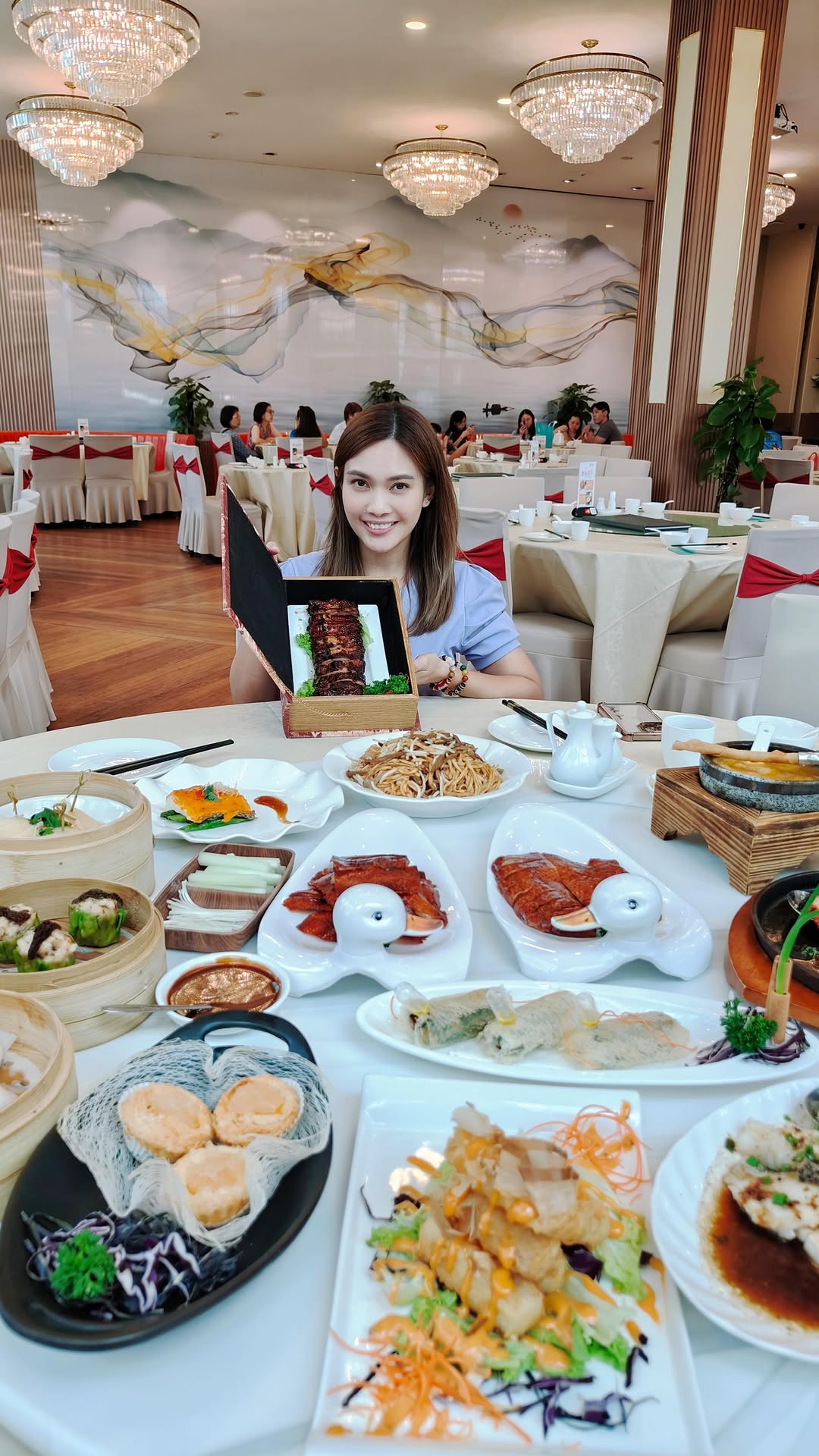 Cui Xiang Yuan Restaurant's Beijing Roast Duck