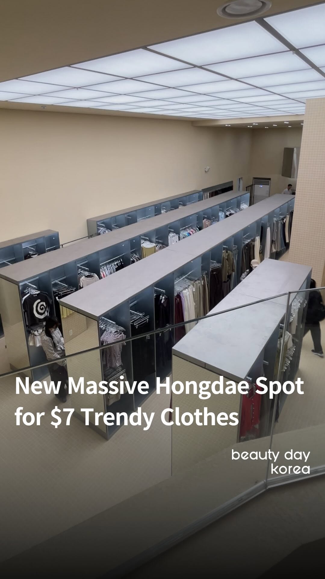 Hongdae Shopping Spot Features Trendy Fashion