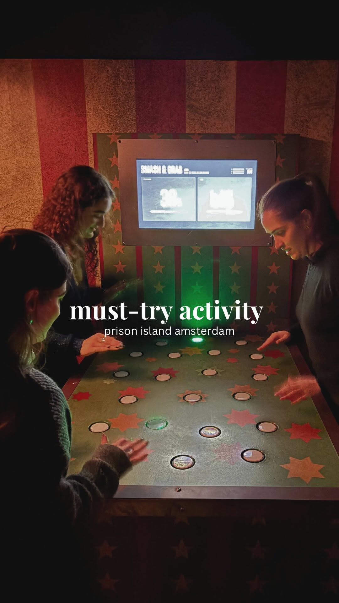 Glowgolf Amsterdam Noord Features Challenge Cells