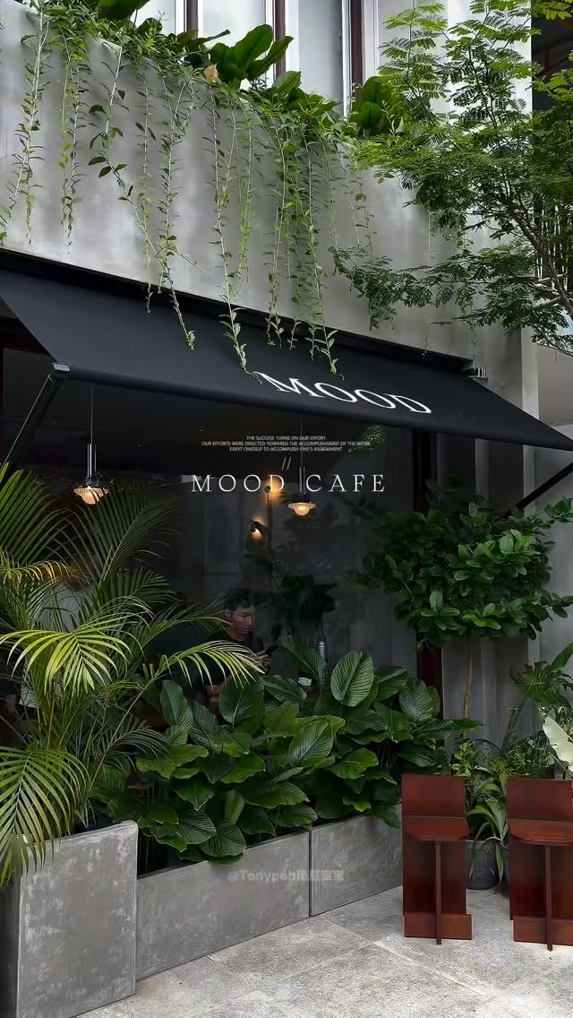 Minimalist Wabi-Sabi Cafe With Photo Studio
