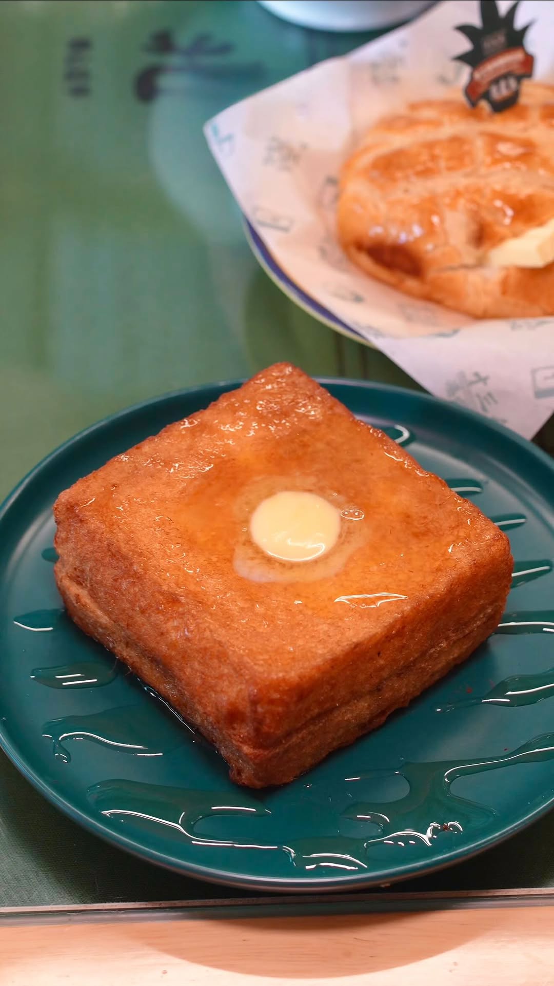 Hong Kong Cafe Features Egg Waffles And Unique Noodles