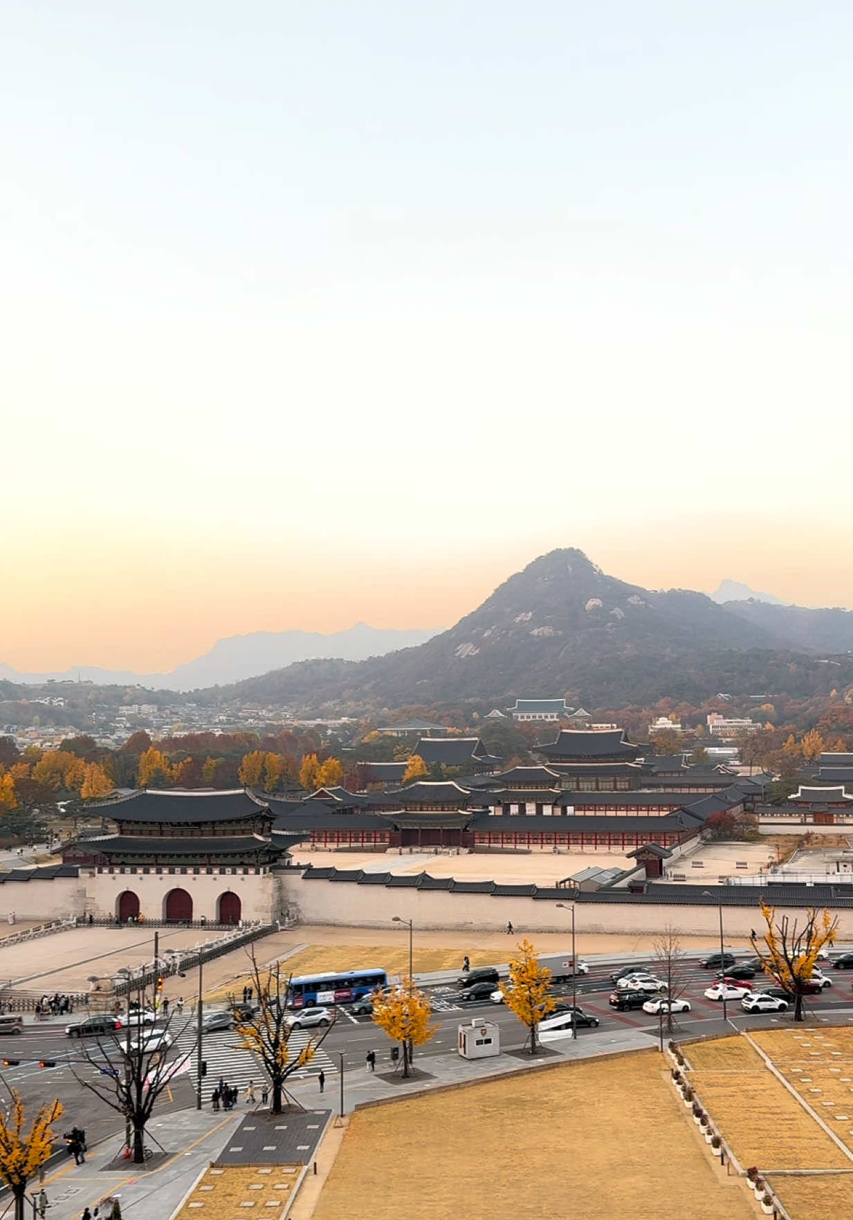 Gyeongbokgung, Gwanghwamun Square, Museum