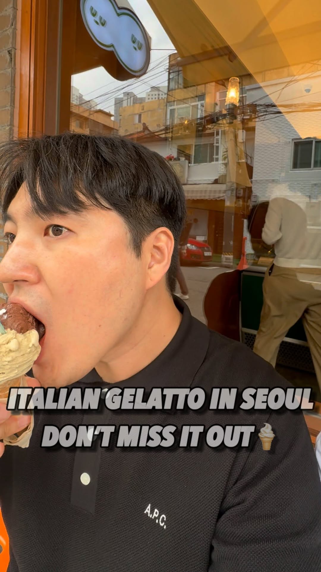 Scooper Gelato Near Samgakji Station