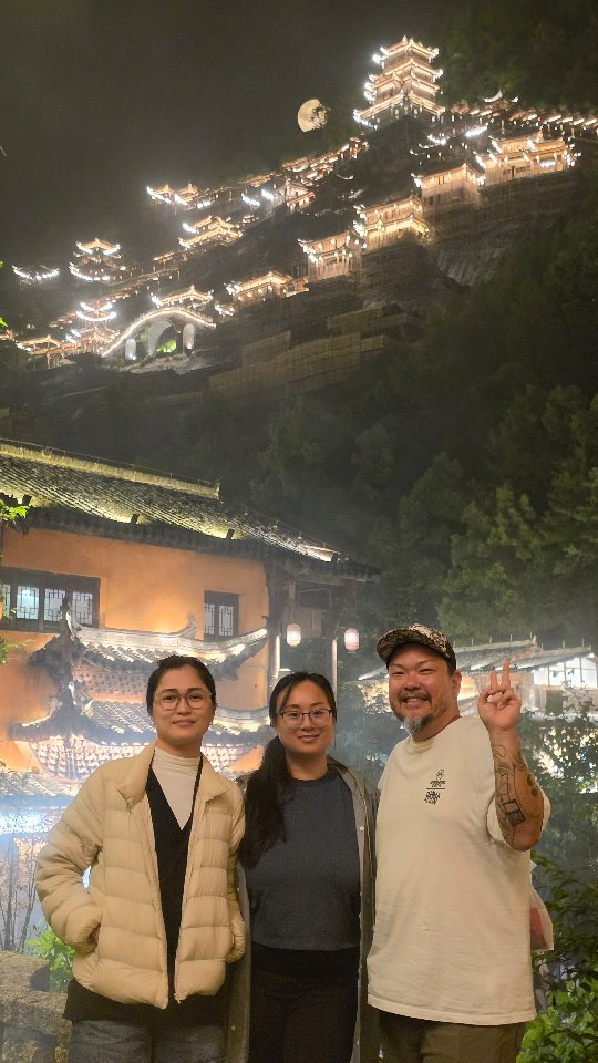 Wangxian Valley Town's Unique Charm