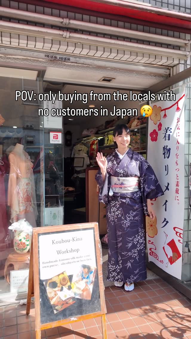 Japanese Seamstress Recycles Kimonos Into New Garments