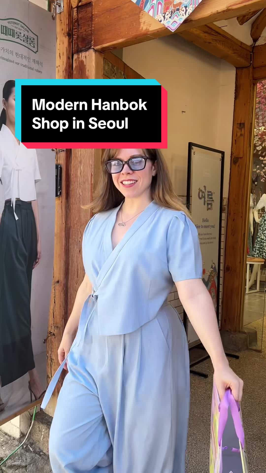Teterot Salon: Unique Fashion in Seoul