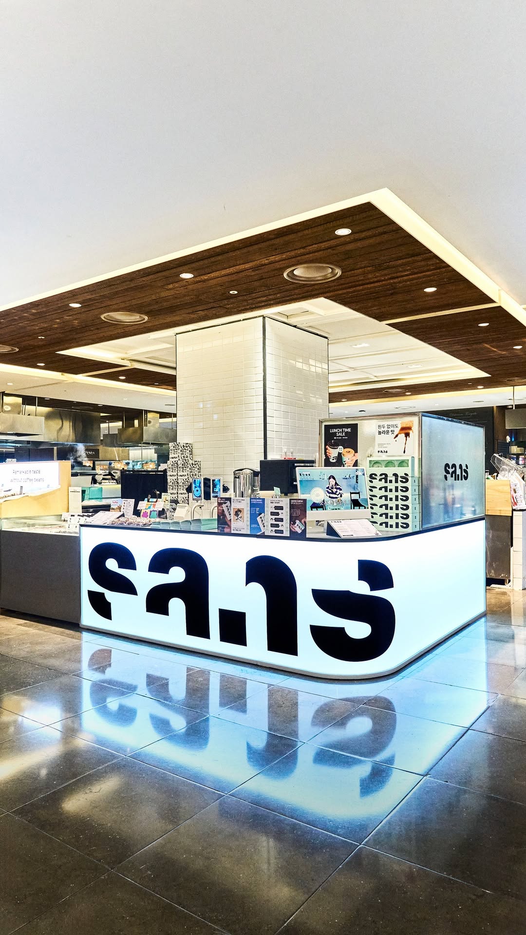 SANS Popup at Hyundai Department Store Trade Center