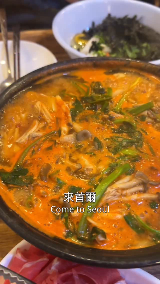 Hidden Gem Korean Restaurant Serves Hearty Noodles