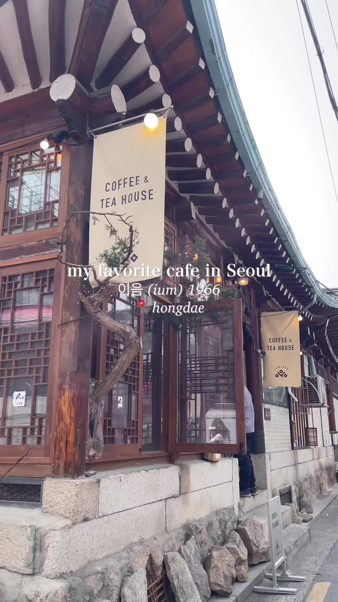 Seoul's Peaceful Hanok Cafe