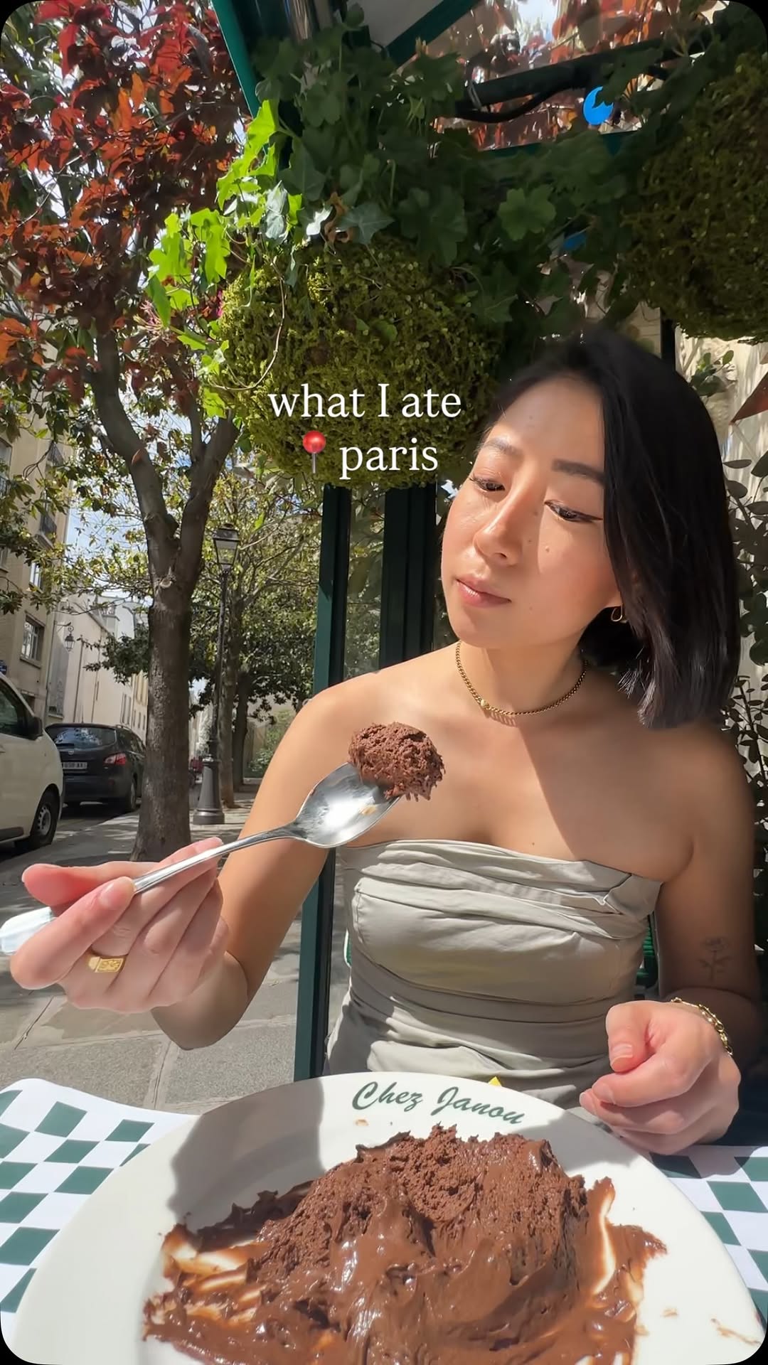5 Cafes in Paris