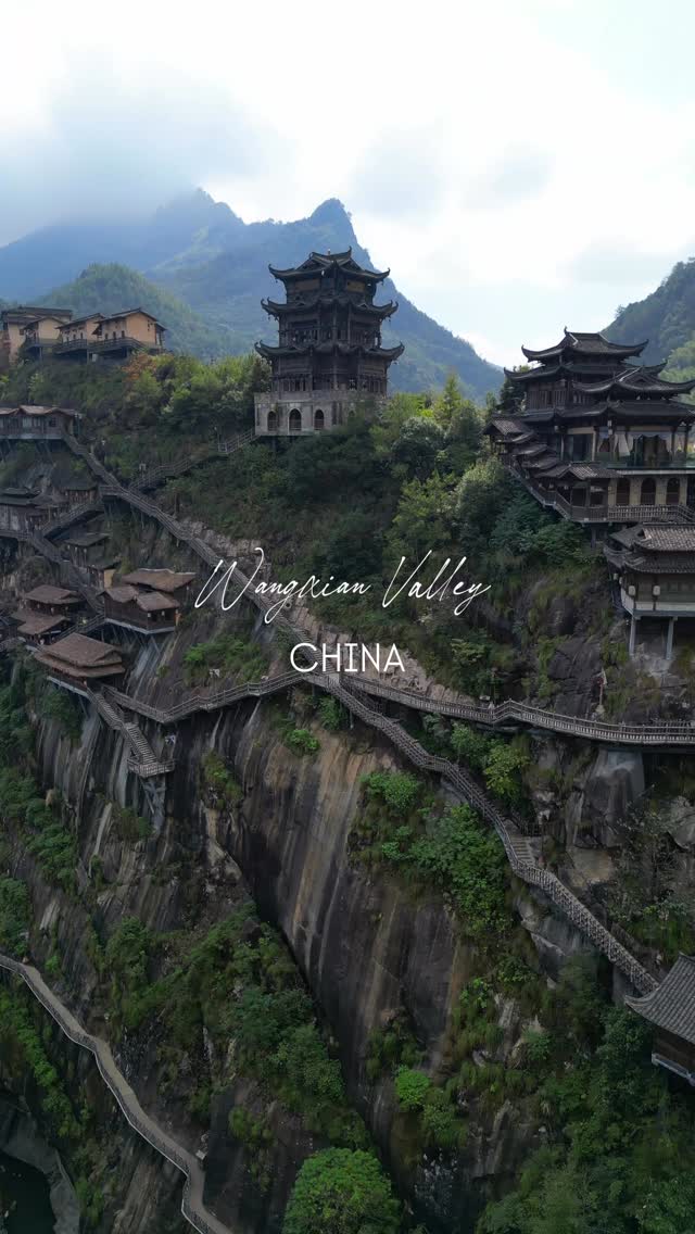 Wangxian Valley: A Picturesque Mountain Town