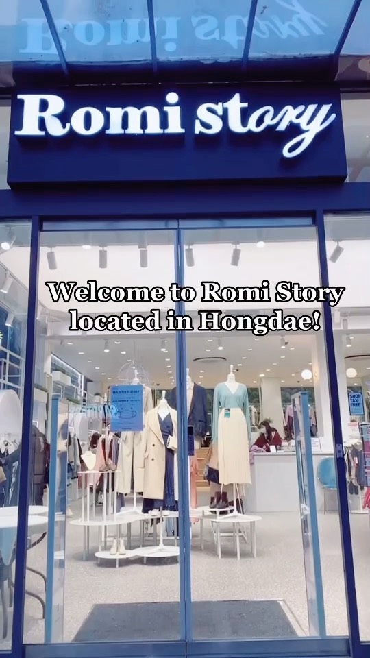 Plus Size Shopping at Romistory in Hongdae