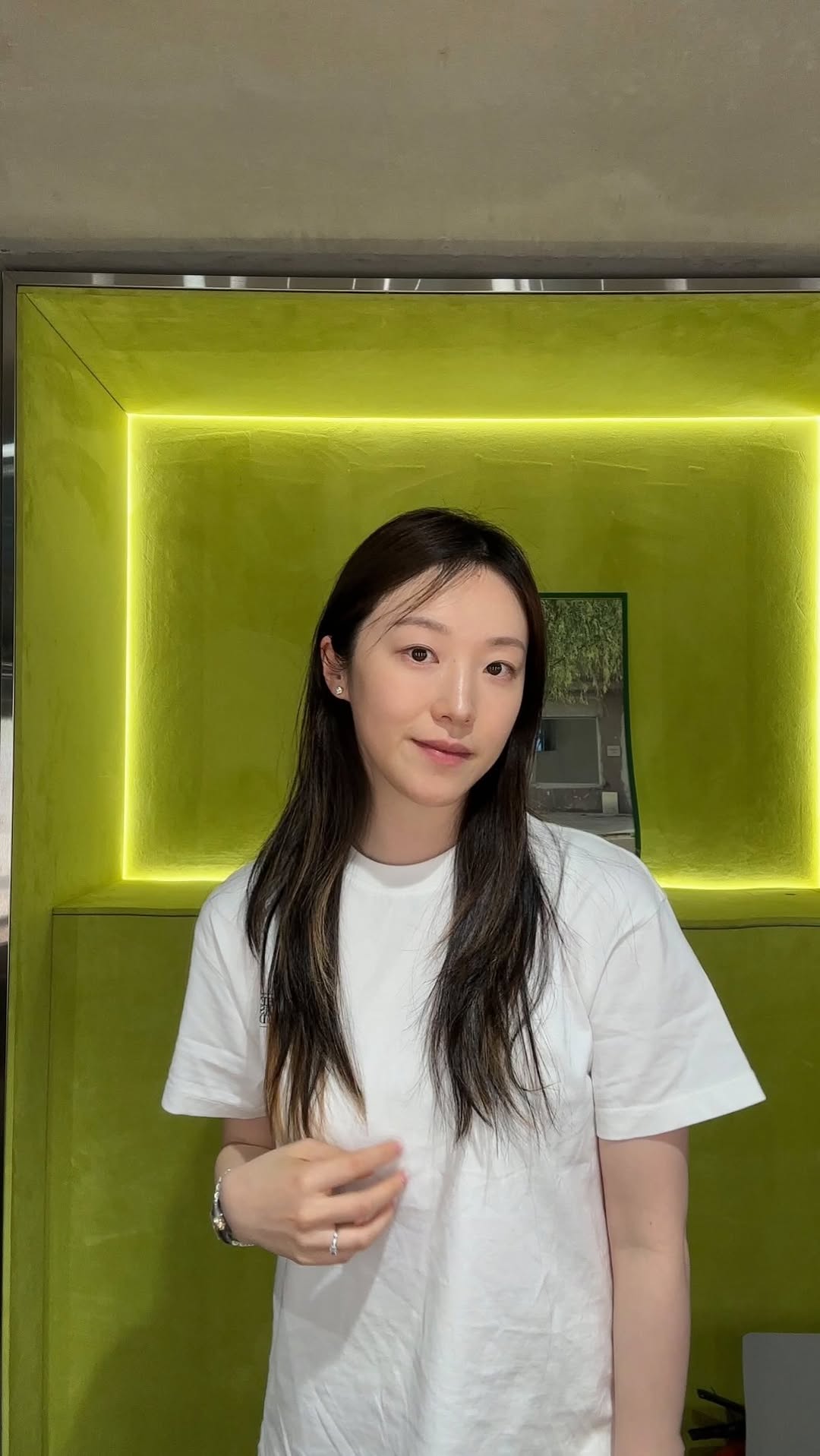 Amore Seongsu: Custom Foundation and Beauty Playground