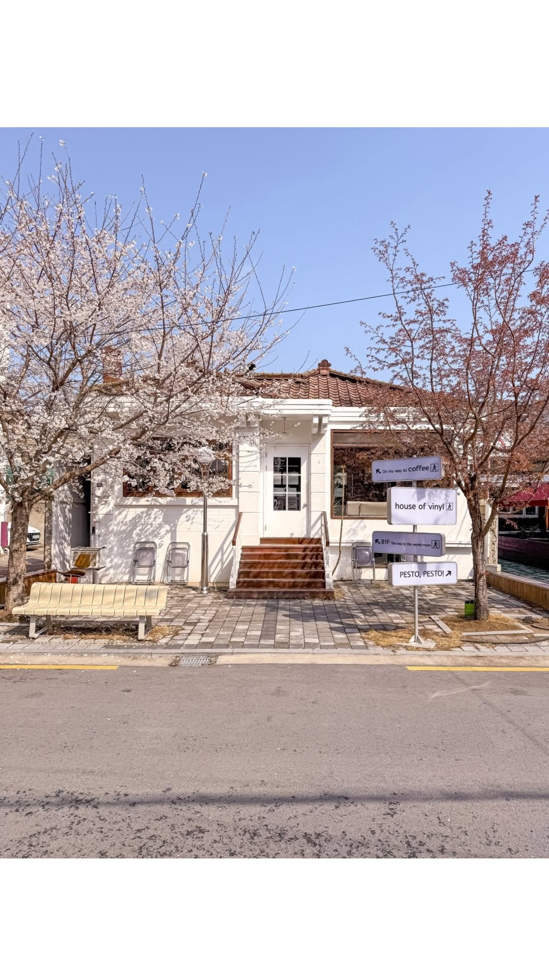 Yeonnamdong Cherry Blossom House