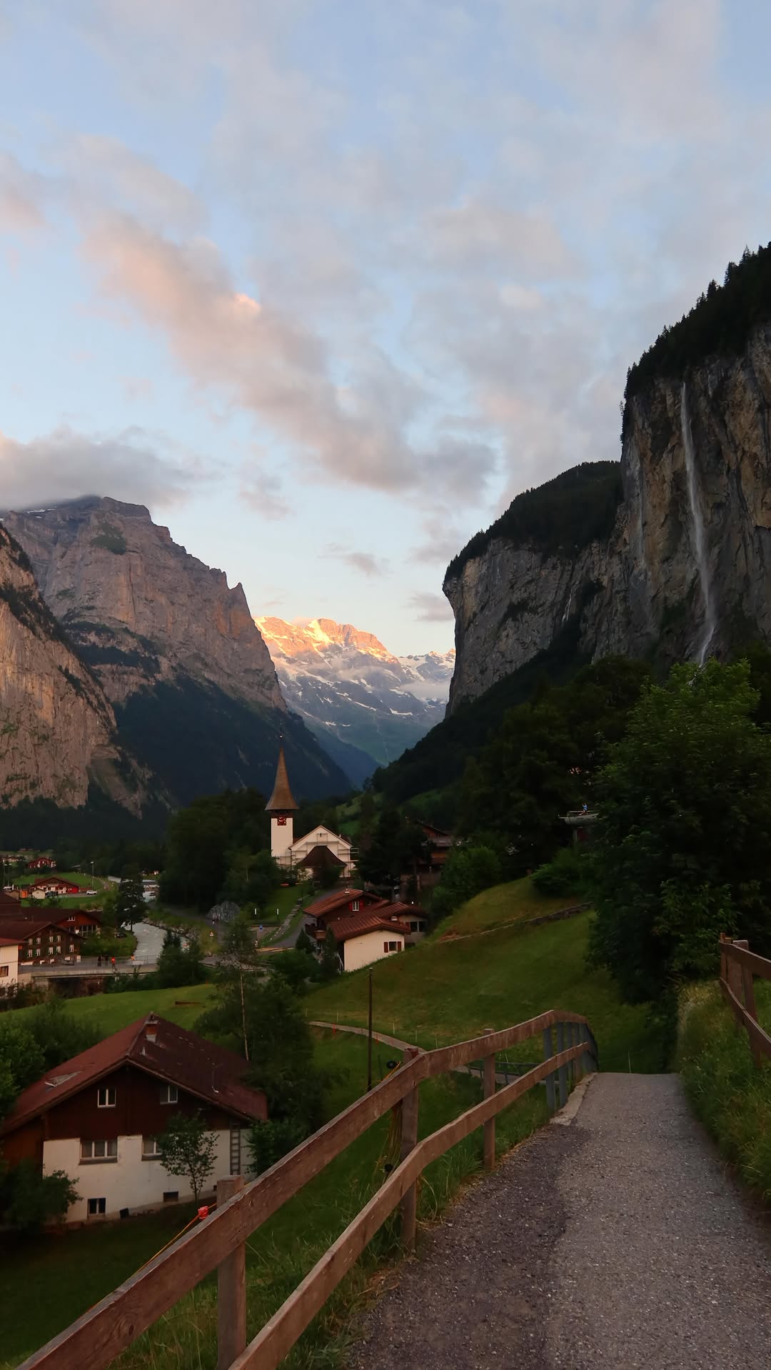Oeschinen Lake And Hiking Path Adventures