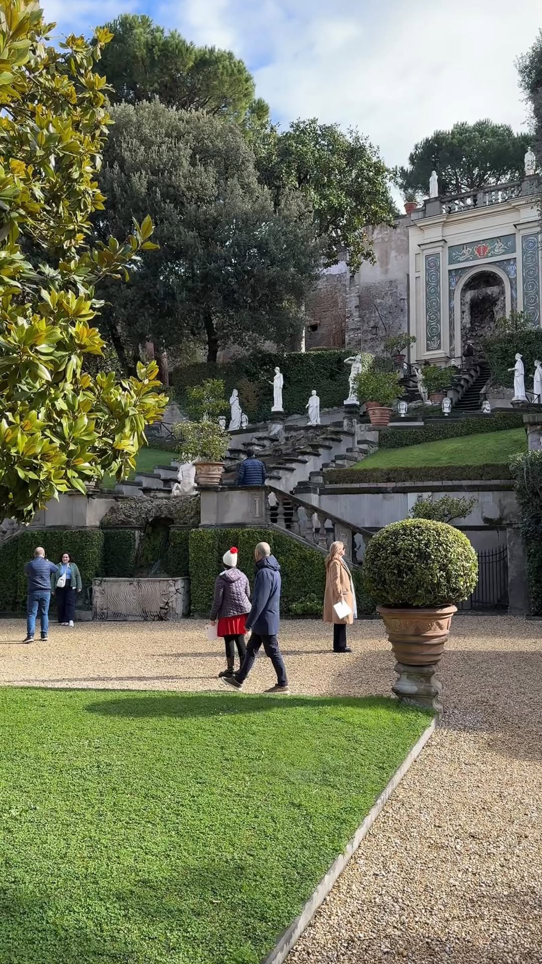Colonna Garden: A Peaceful Roman Oasis
