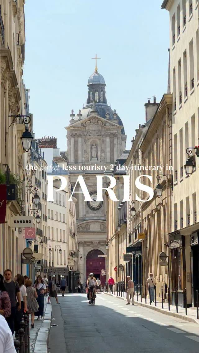 17 Places in Paris