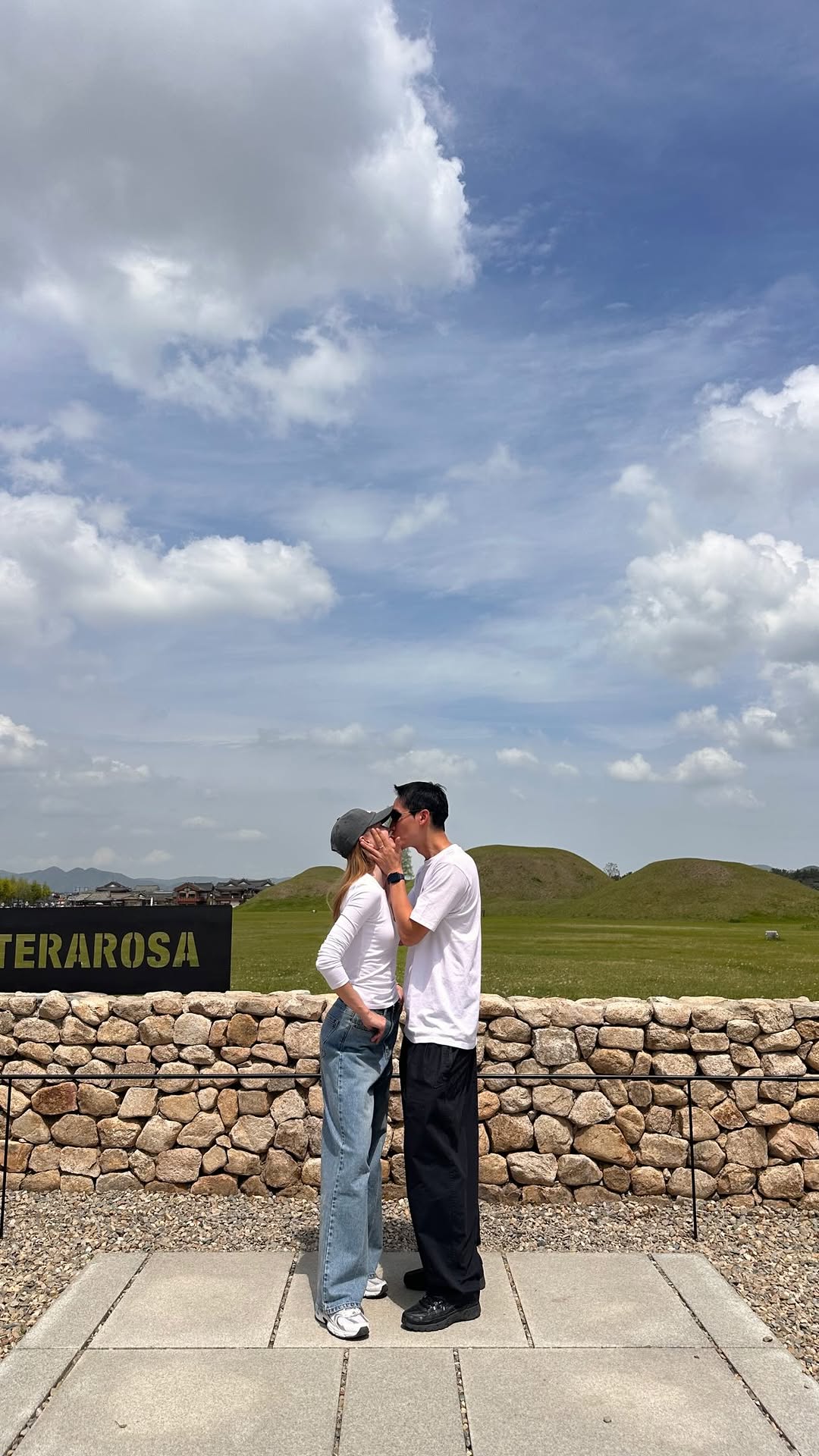 Terarosa: Ideal Korean Cafe for a Movie Date