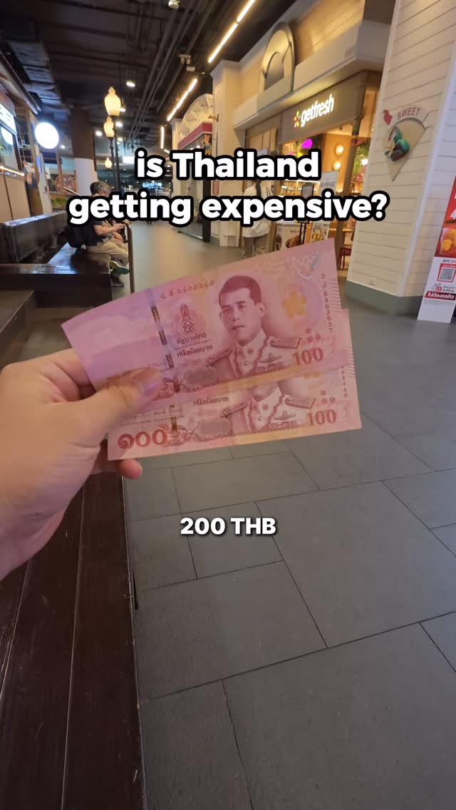 Bangkok Food Finds Within a 200THB Budget