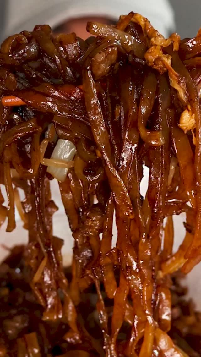 Chiu Hing: Freshly Cooked Cantonese Favorites