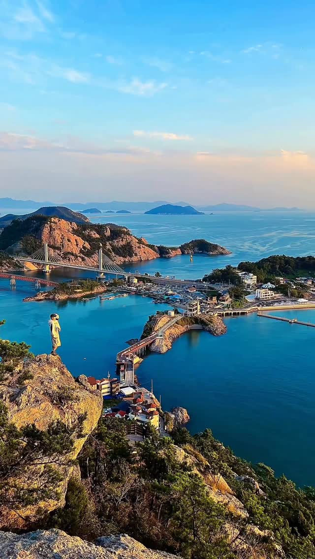 Gunsan: Scenic Views and Delicious Hotteok Treats