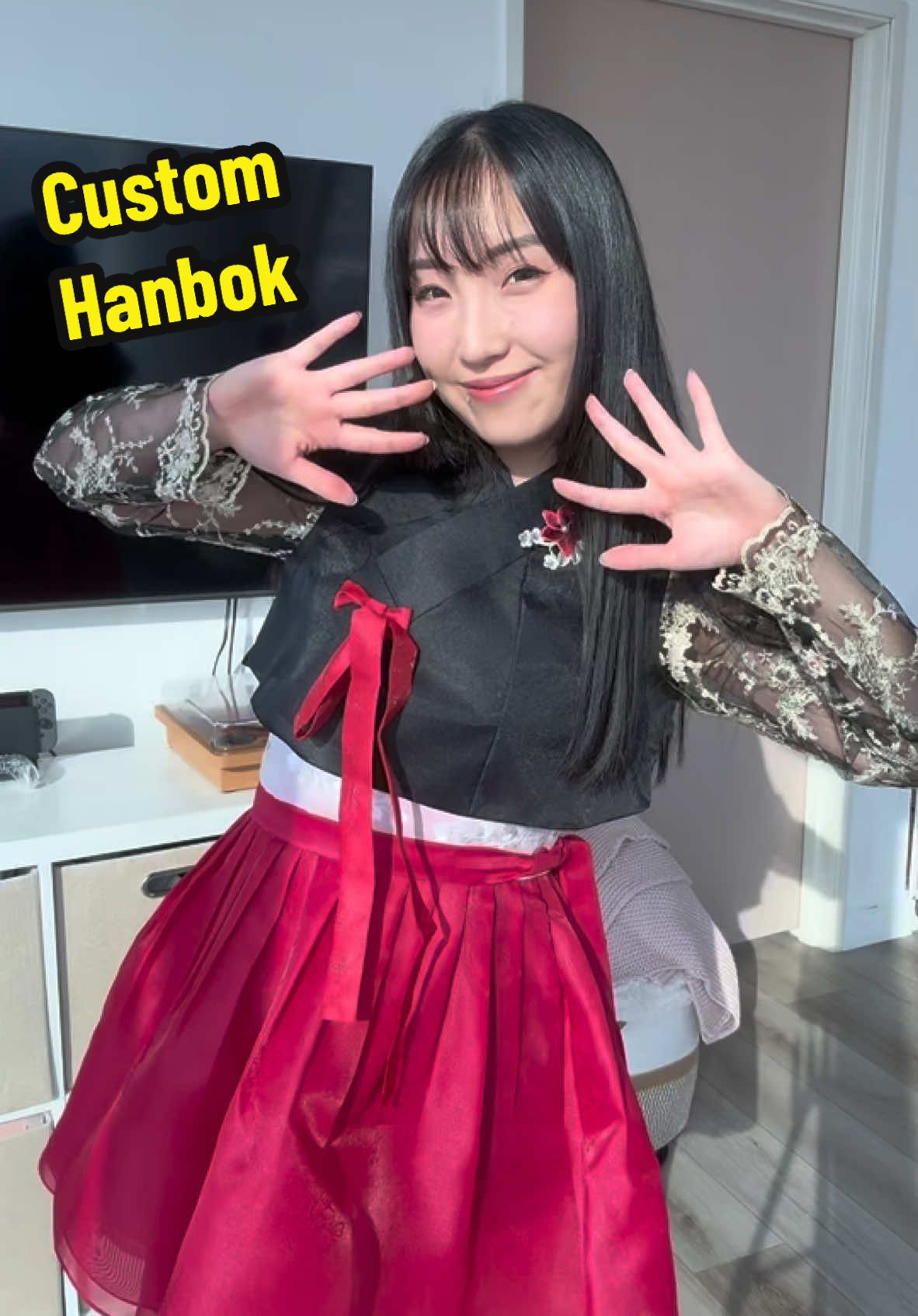 Custom Hanboks At Seoul's Dongdaemun Market