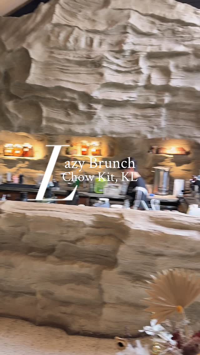 House Of Wheat's Cozy Cave-Themed Cafe