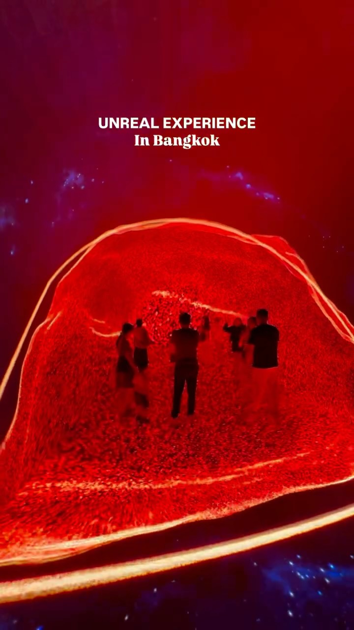 Unreal Bangkok Experience: Space & Time Cube