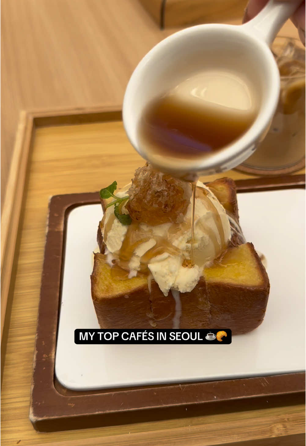 Unique Cafes in Seoul's Ikseon-dong and Dosan
