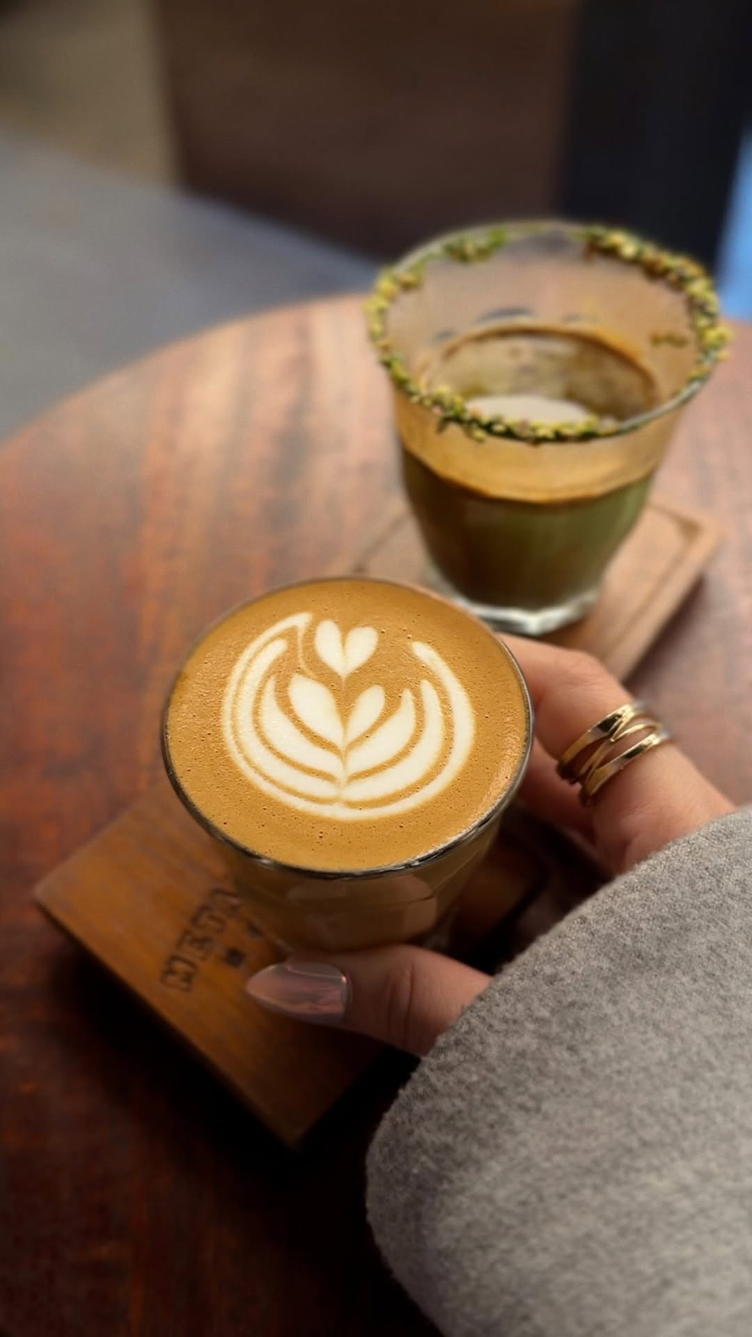 2 Cafes in Shang Hai Shi