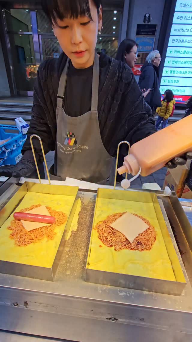 Spicy Omelet with Double Cheese on Myeongdong Street