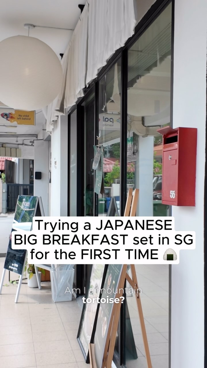 Cafe Gyoen Matcha Bar Serves Full Menu