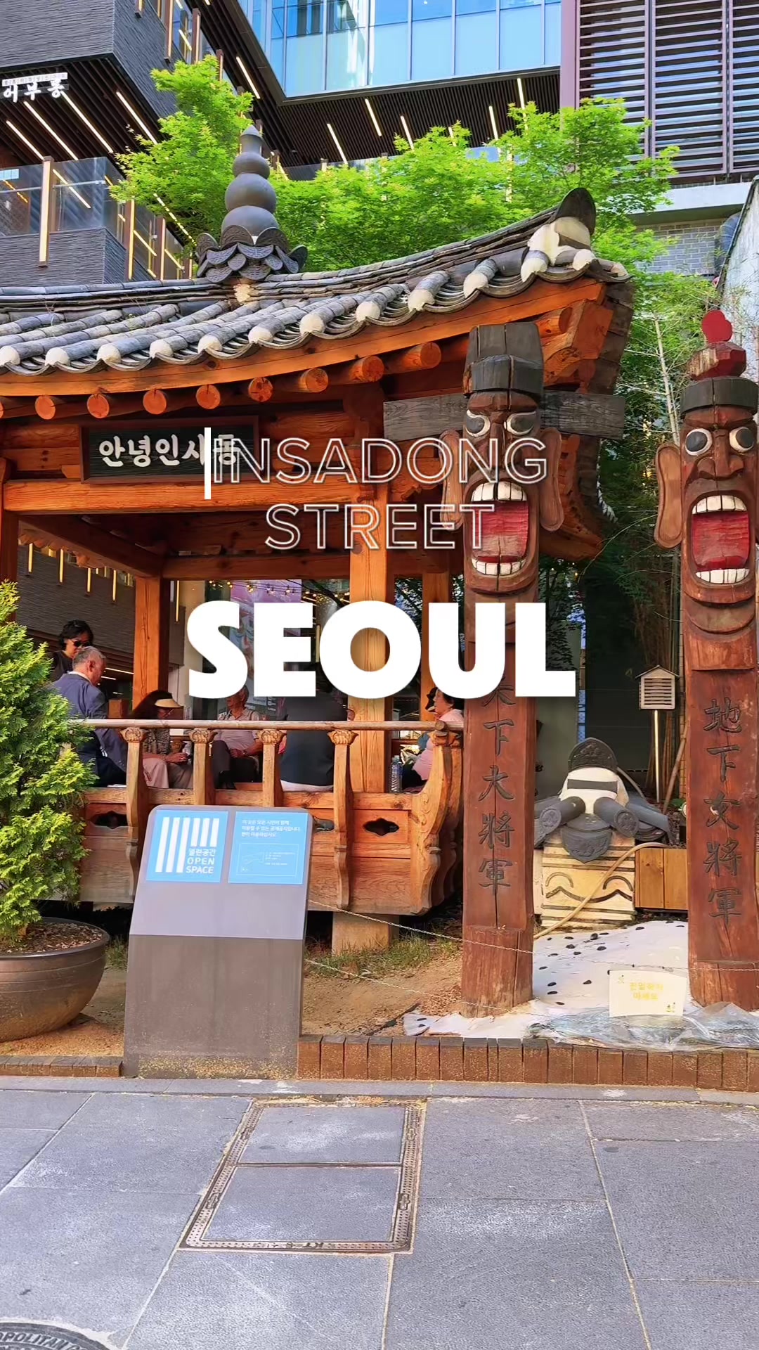 Explore Seoul's Traditional Insadong Street and Beyond