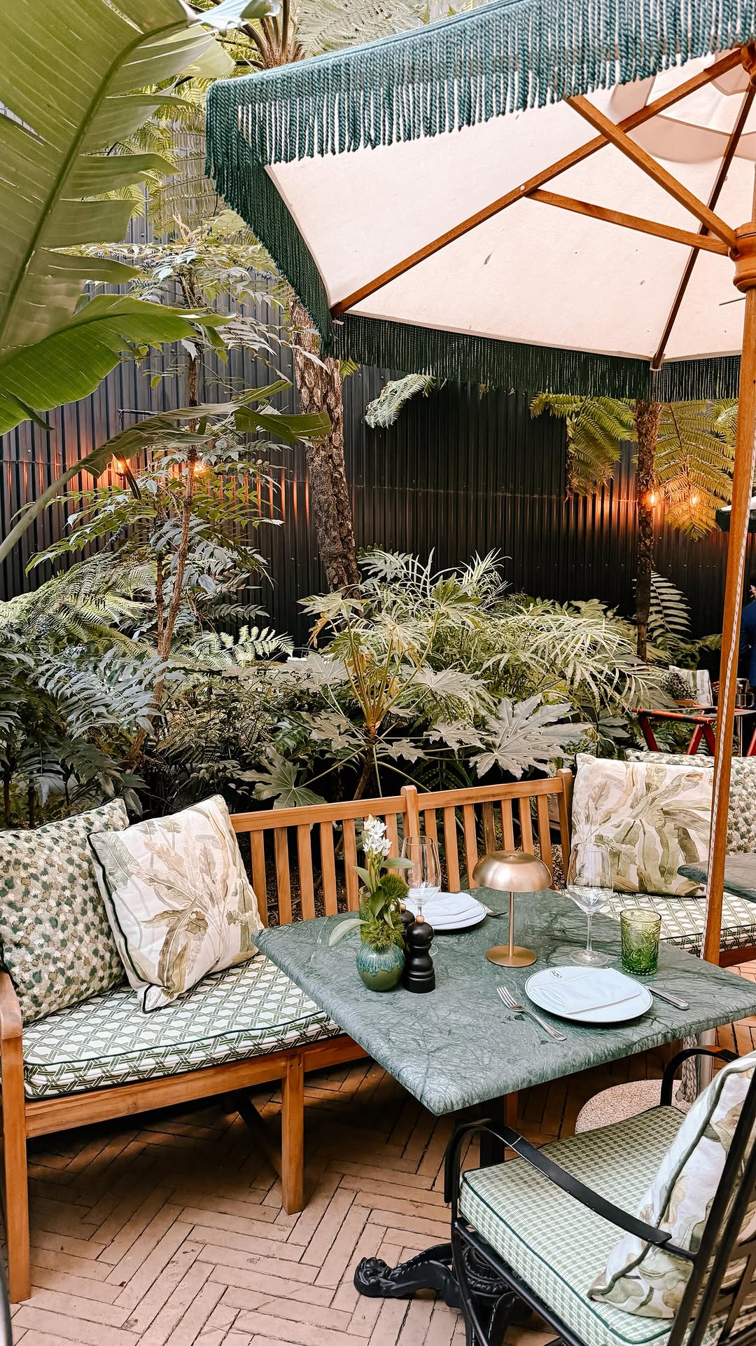 Lisbon Hotel Garden Restaurants Offer Unique Ambiance