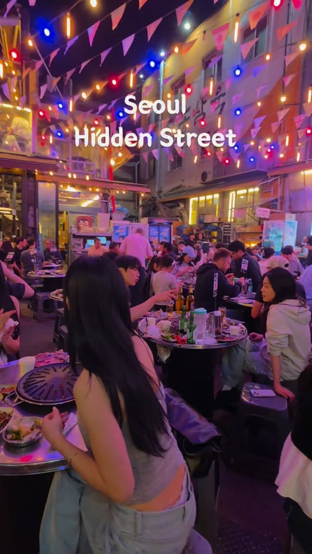 Seoul Nightlife: Ikseon-dong and Jongno Vibes
