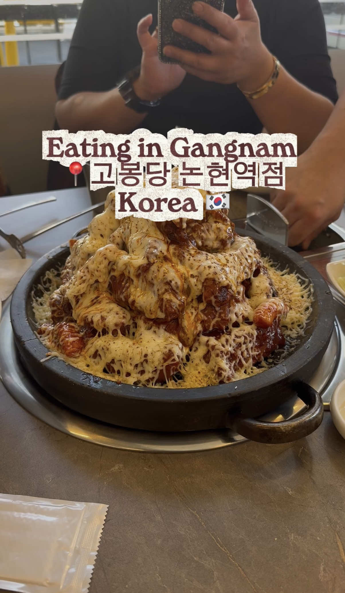 Gangnam Restaurant Offers Tender Ribs and Cheesy Rice Cakes