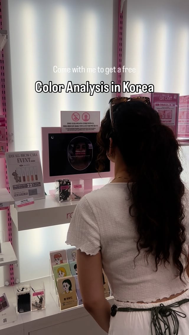 Free Color Analysis at Rom&nd Pink Office