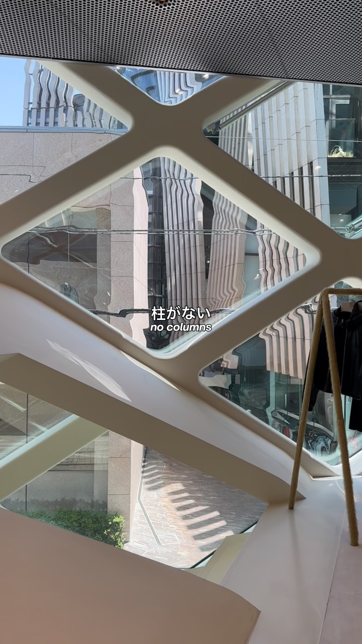 Prada Tokyo's Futuristic Glass Facade