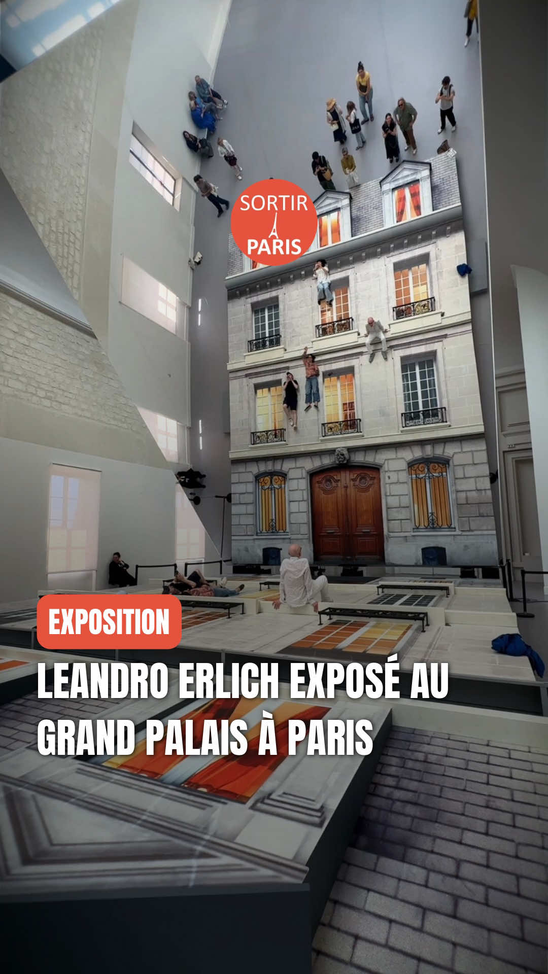 Grand Palais Features Leandro Erlich's Illusory Art