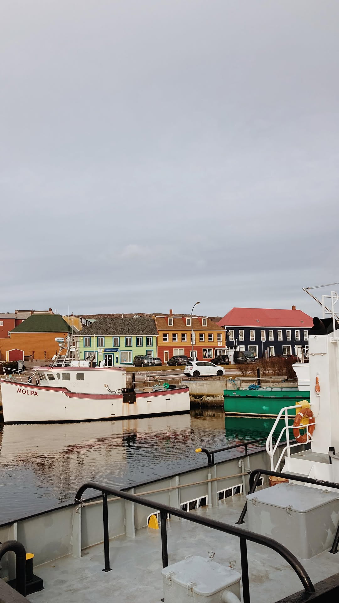 French Island Getaway Near Newfoundland