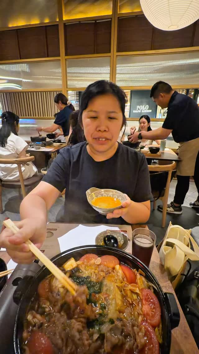 SukiyakiJIN: A Five-Star Tomato Broth Experience