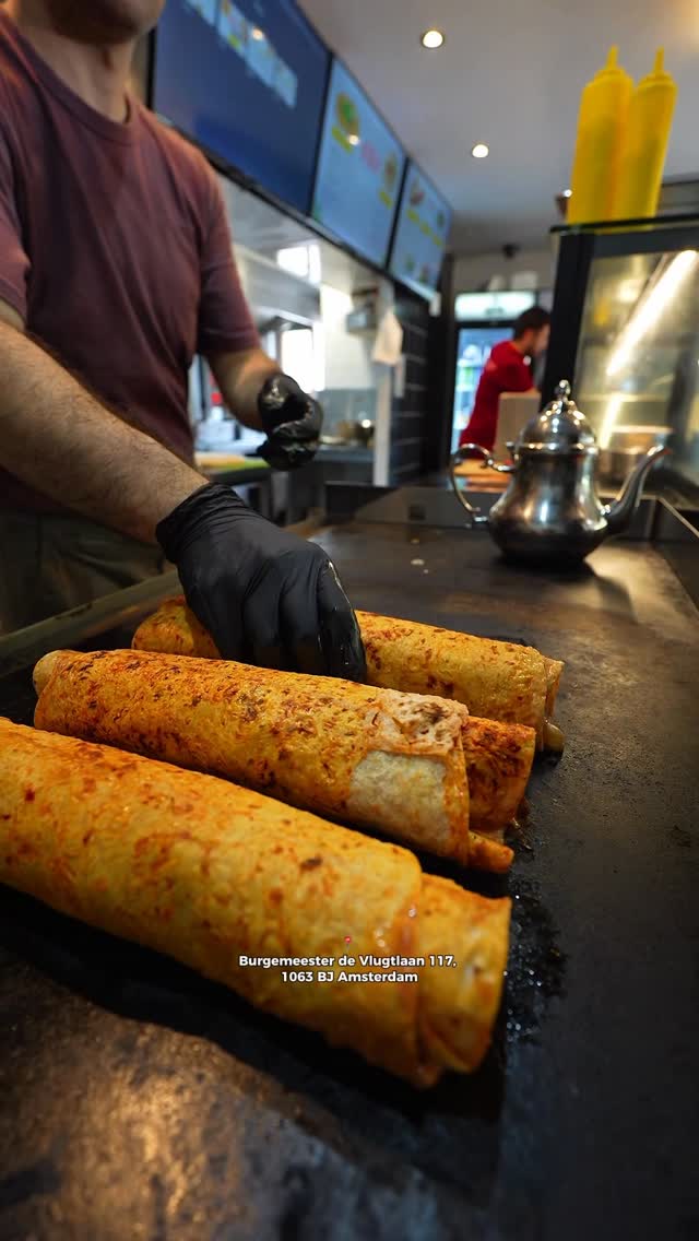 Hatay Döner Preparation in Amsterdam