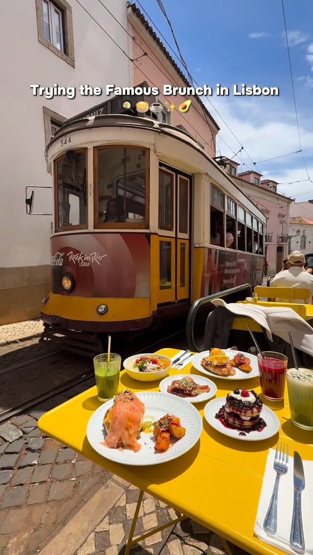 Lisbon's Tram 28 And Breakfast Lovers