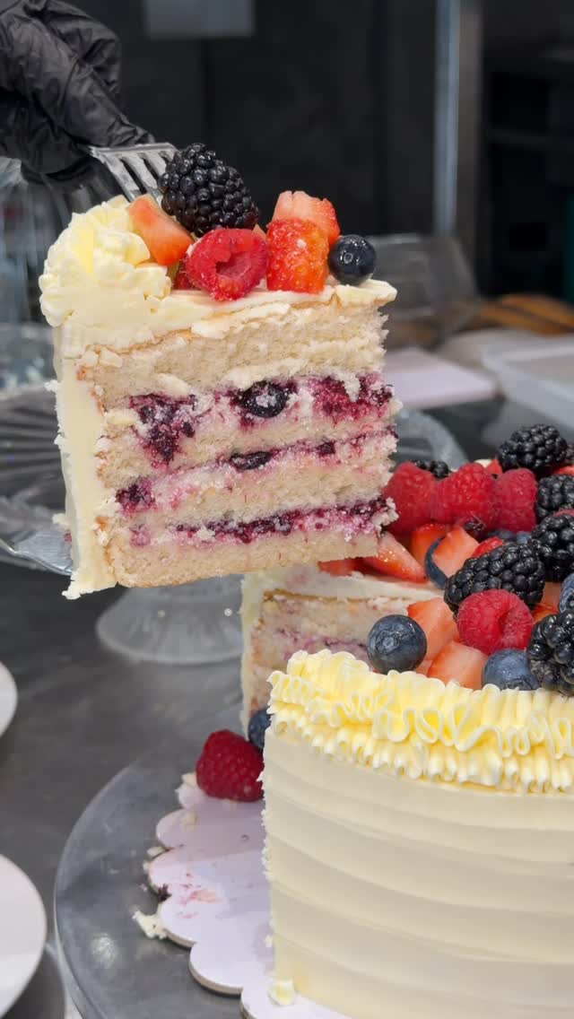 Bakeries Featuring Premium Ingredients And Pastries
