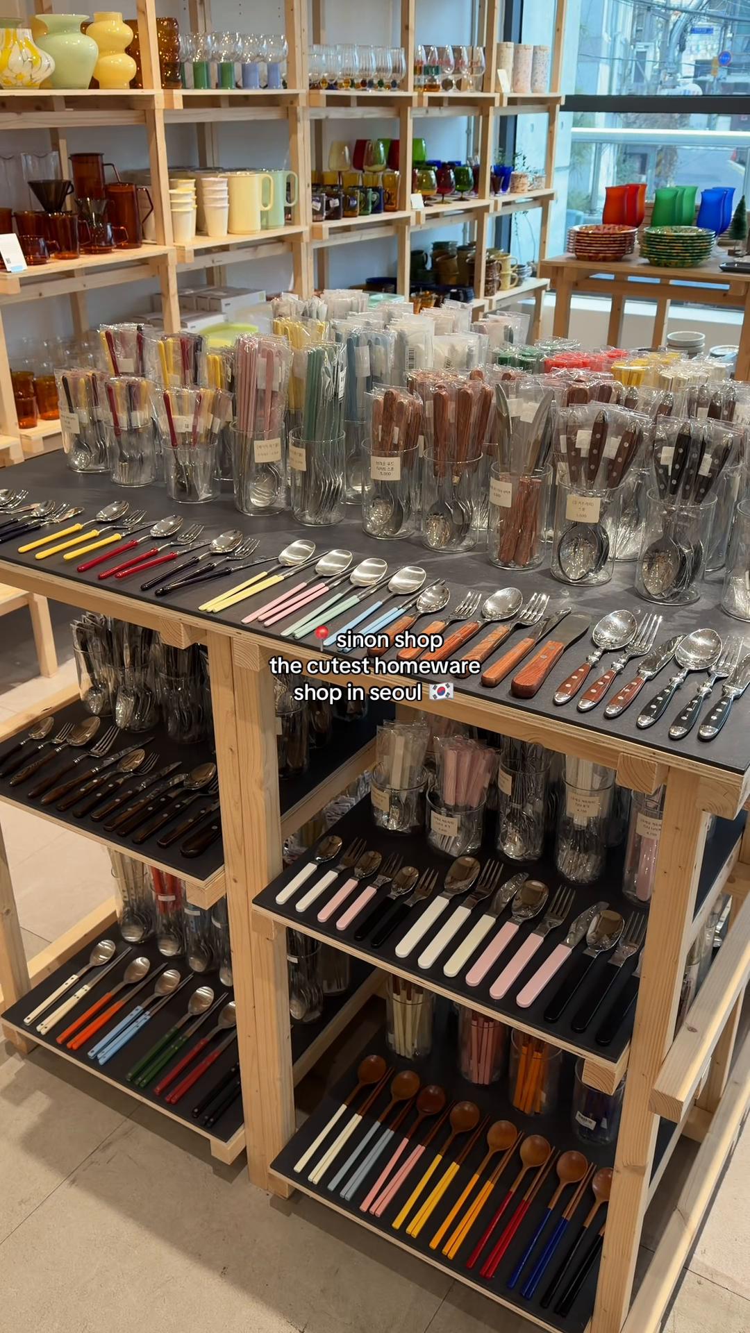 Sinon Shop's Unique Offerings