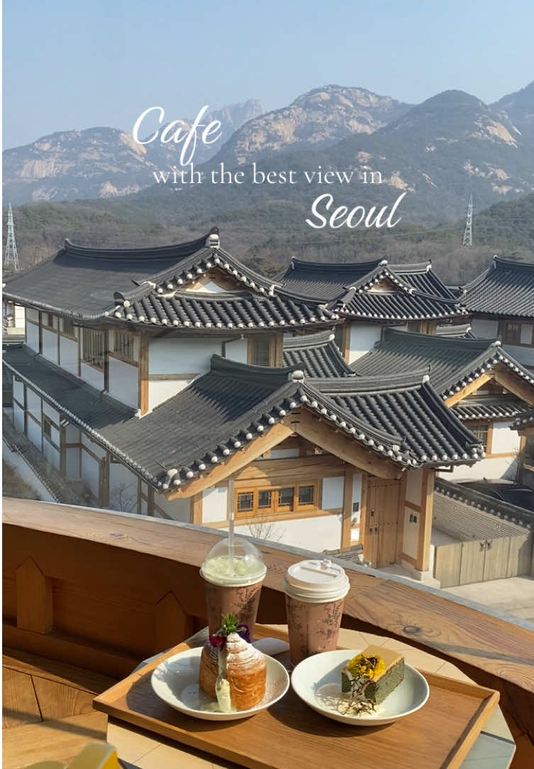 Seoul's Top Spots: Hanok Village, Mountains, and Views