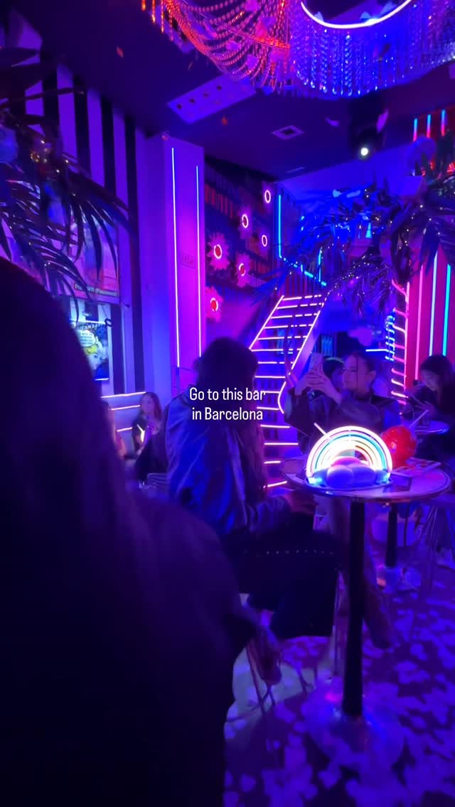 Plata Cocktail Bar Captures Barcelona's Vibe