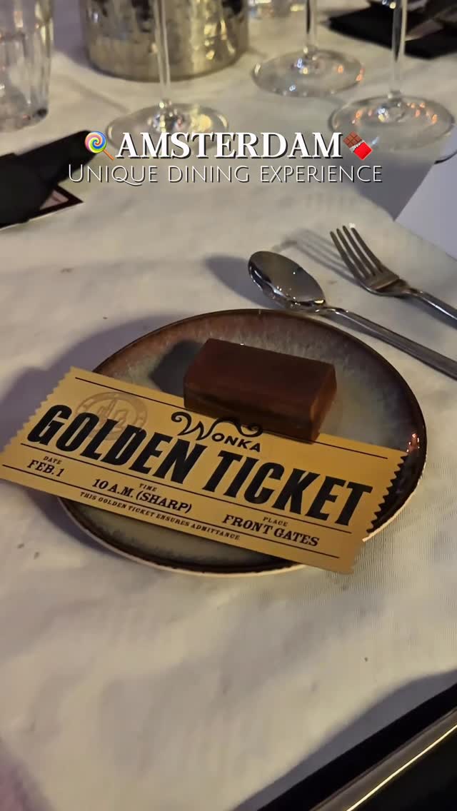 Amsterdam Restaurants Serve Meals With Movies